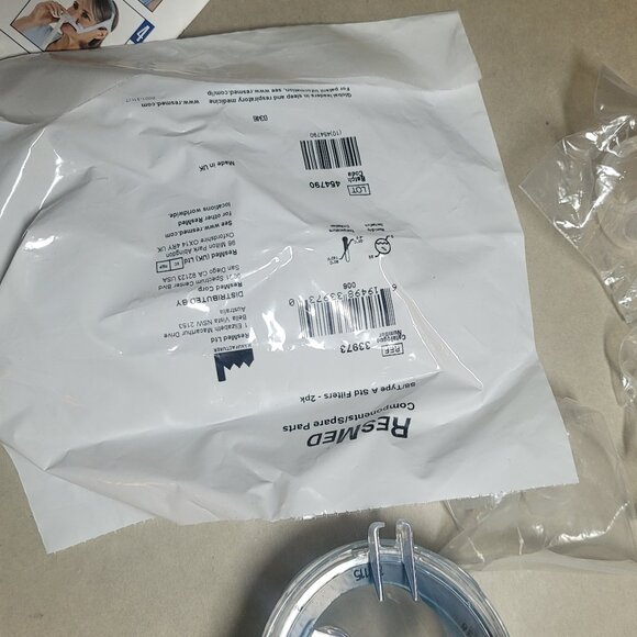 ResMed S8 Elite II CPAP with Easy-Breathe and H4i Heated Humidifier - Picture 4 of 15